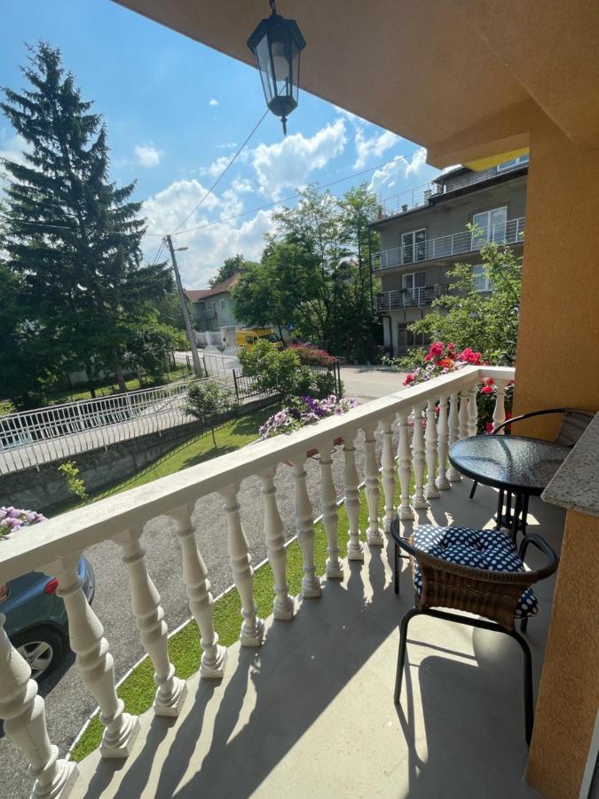 Sunny Garden Apartment SJJ Buitenkant foto